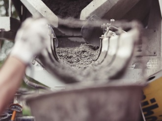 Baustelle Zement Beton Großaufnahme Hand