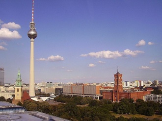 Berlin Stadtansicht Alex Rotes Rathaus