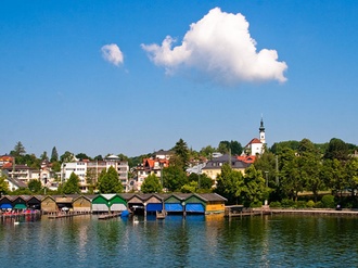 Blick auf Starnberg vom See