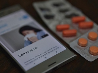 Coronavirus Smartphone Pillen