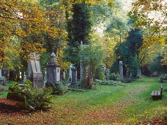 Friedhof im Herbst