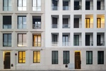 Wohnhaus modern Berlin Balkone Beleuchtung