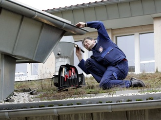 Regenwassernutzung Inspizierung Handwerker