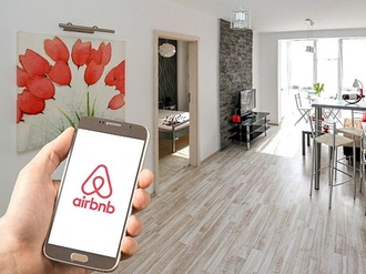 Wohnung Hand Smartphone Airbnb